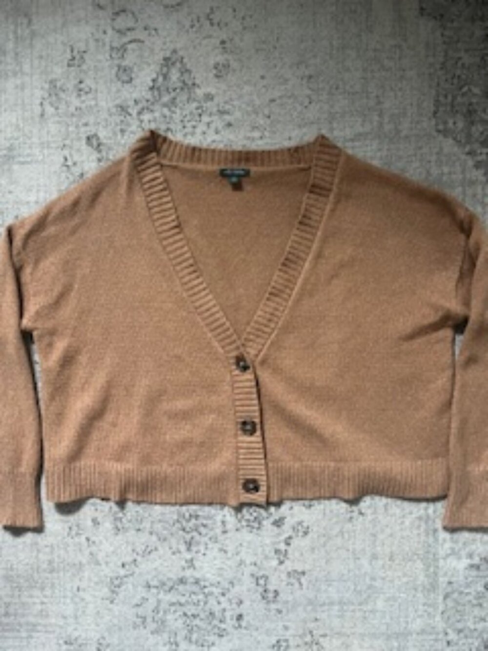 🧡3/15 Wild Fable Slouchy Button-Front Cropped V-Neck Cardigan Oversized Fit M
